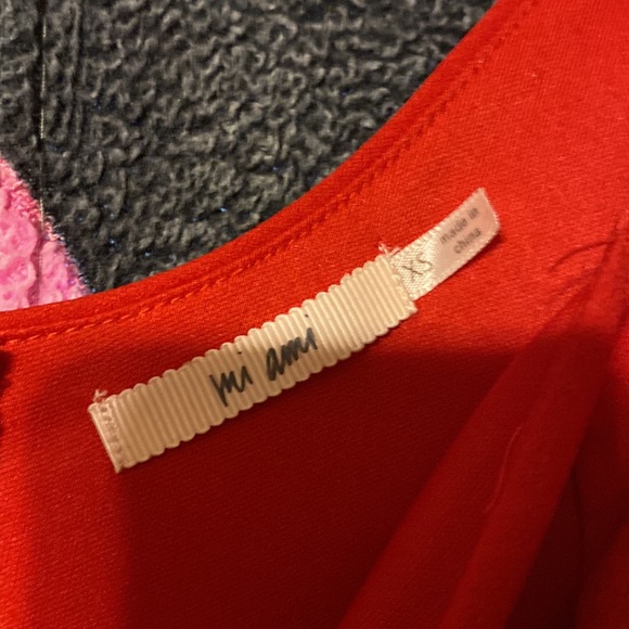 Red Mi Ami pocket dress - Picture 3 of 3